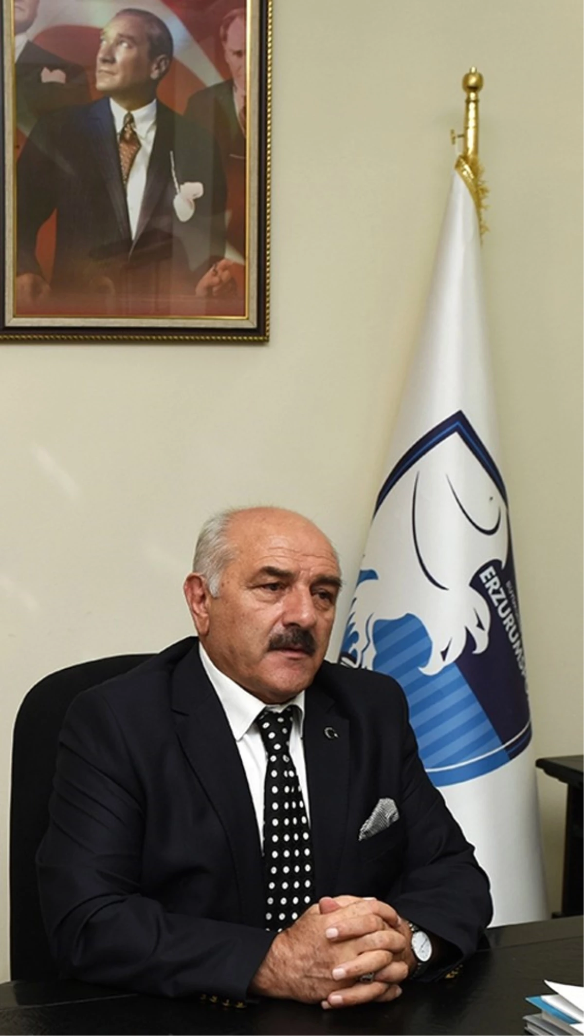B.b. Erzurumspor Kulübü Asbaşkanı Kıraç: "Yabancılar Yüzünden Yerli Oyuncularımızı Oynatamıyoruz"
