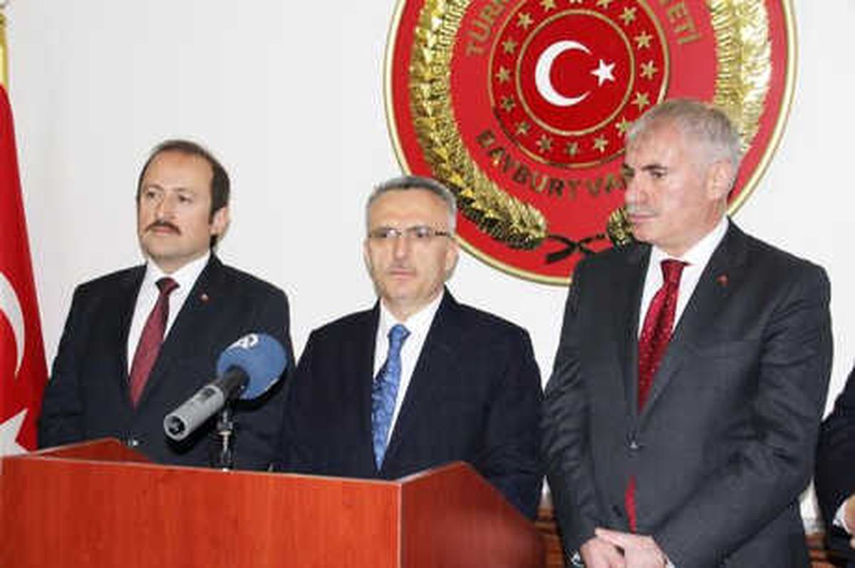 Bakan Ağbal: Kamuda Çalışanların Maaşları 13 Haziran\'da Yatacak