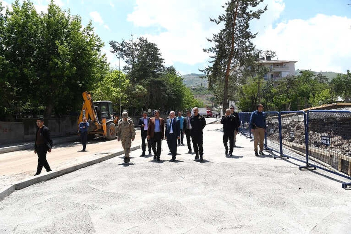 Başkan Asya; "Muş\'u Yeniden İnşa Ediyoruz"