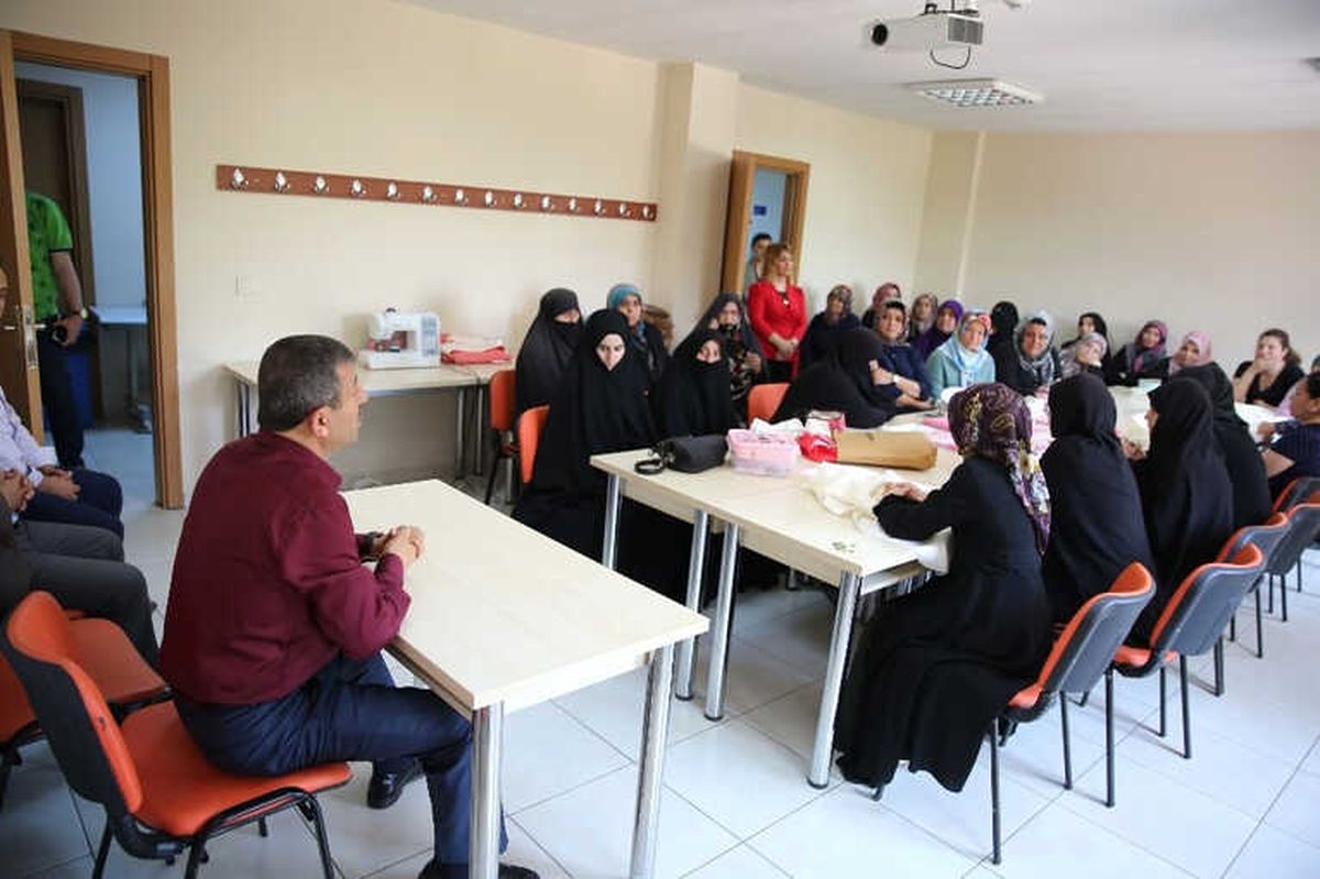 Başkan Karabacak, Kadınlardan Destek İstedi