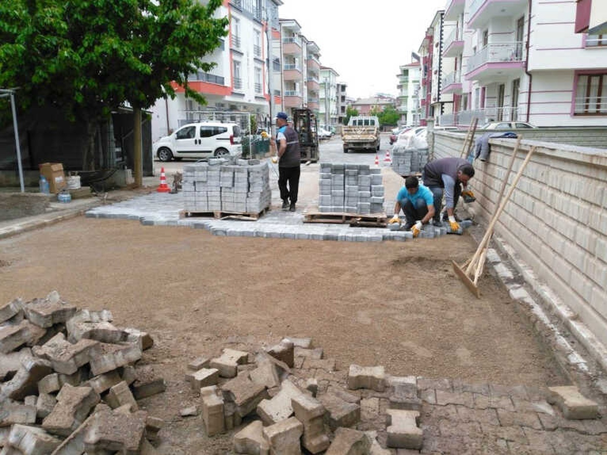 Beyşehir\'de 4,5 Yılda 28,4 Milyon Parke Taşı Döşendi