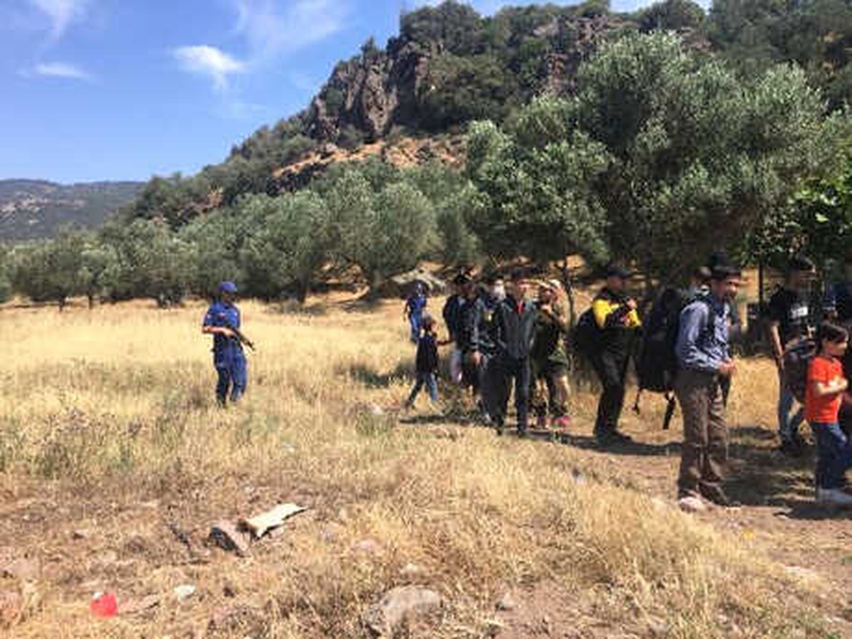 Çanakkale Merkezli Göçmen Kaçakçılığı Operasyonu: 11 Gözaltı