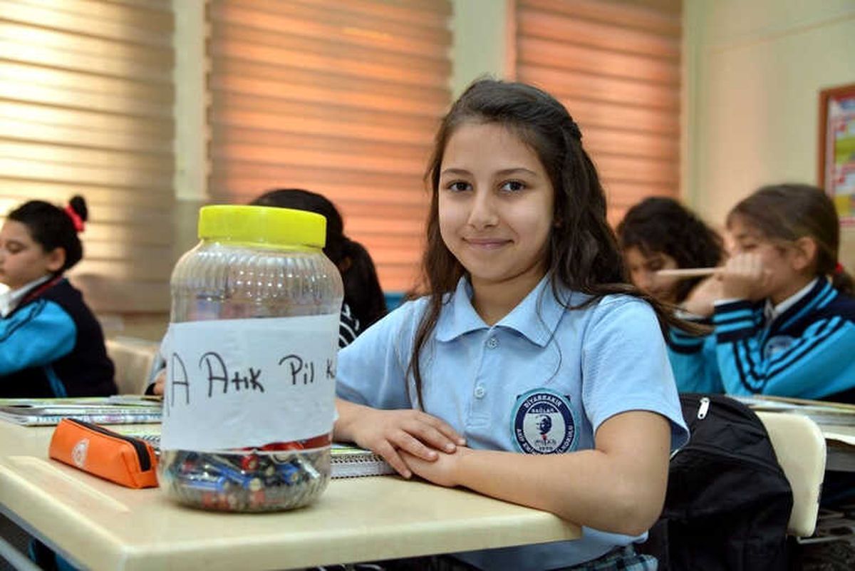 Diyarbakır\'da 3 Ton 507 Kilogram Atık Pil Geri Dönüşüme Kazandırıldı