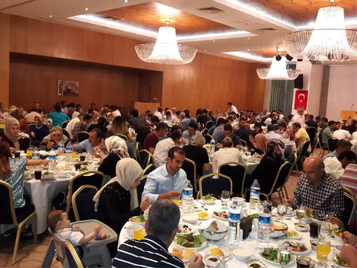 Diyarbakır PTT Başmüdürlüğü Personelleri İftar Yemeğinde Buluştu