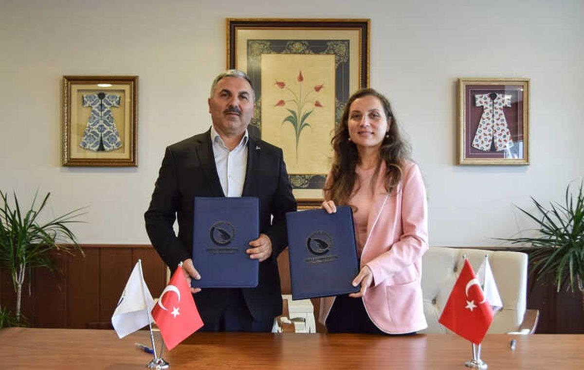 Düzce Üniversitesi\'nden Sakaryalı Arı Yetiştiricileri ile İşbirliği Protokolü
