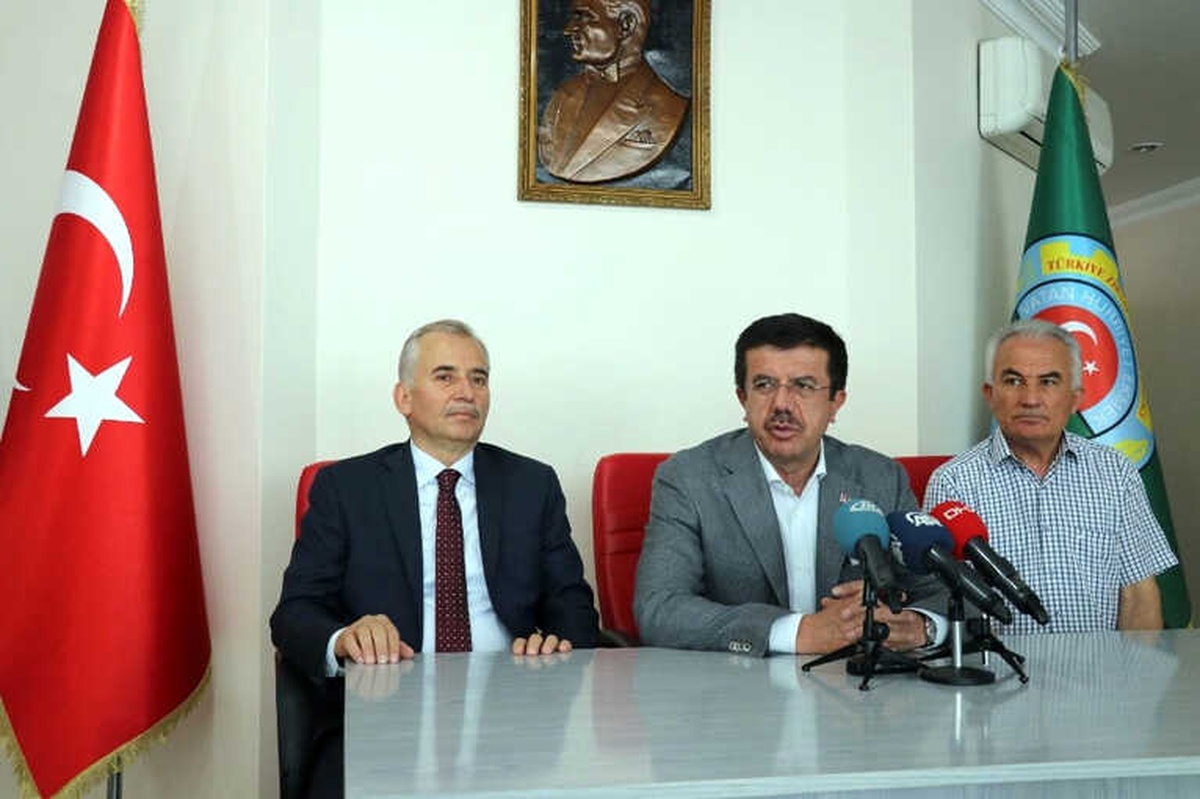 Ekonomi Bakanı Zeybekci: "Türk Lirasının Değeri ile İlgili Süreci AK Parti\'ye Mal Etmek İsteyenler...