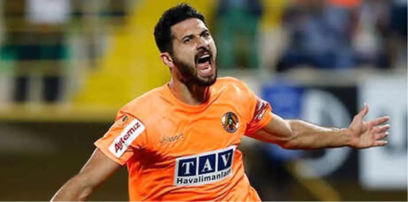 Emre Akbaba, Serie A\'ya Transfer Oluyor