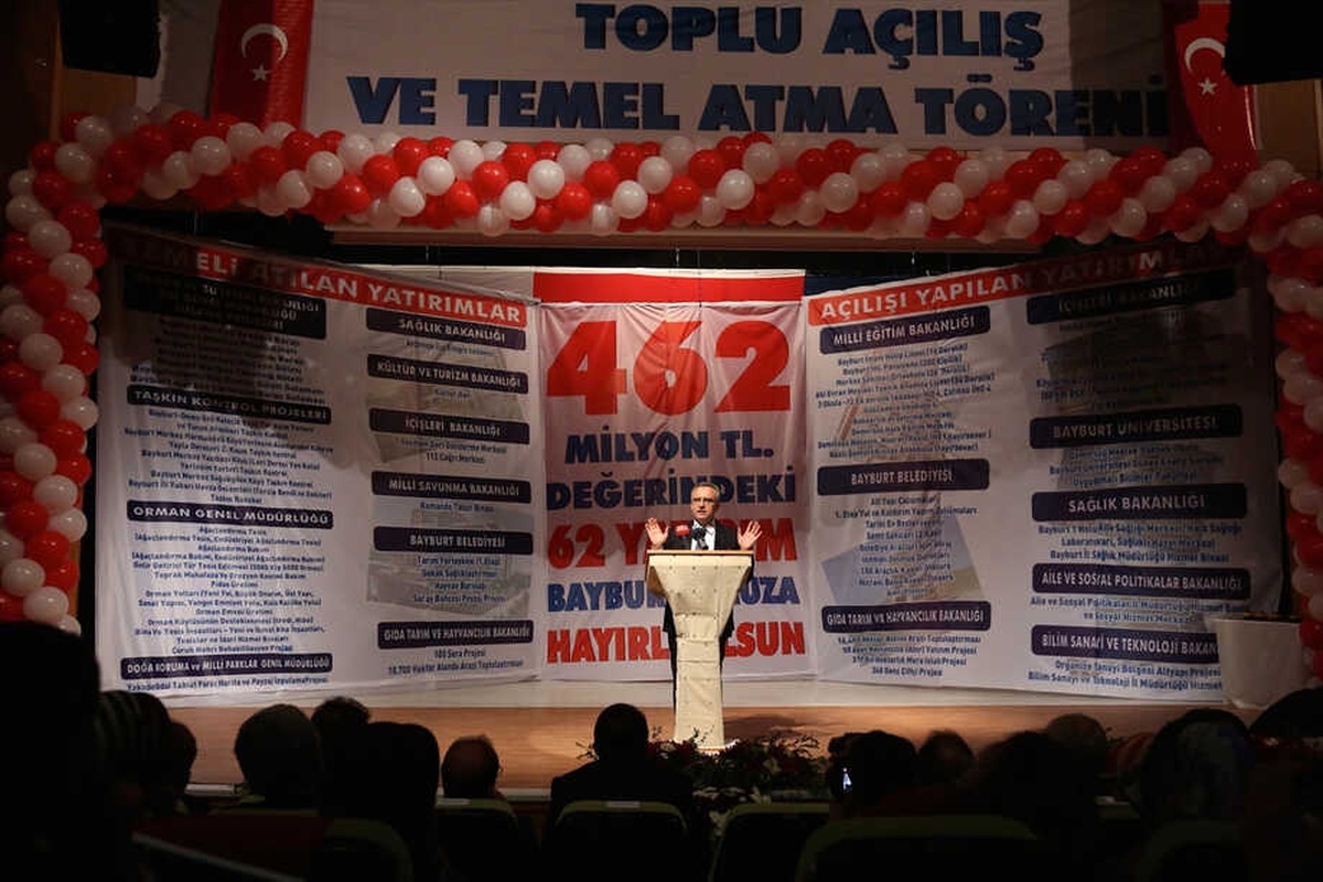 Görecek Gözünüz, Duyacak Kulağınız Yok Mu"