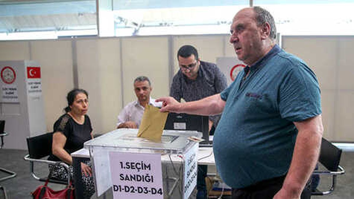 İlk Oylar Gümrüklerde Kullanıldı