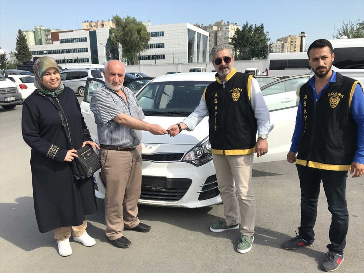 İstanbul\'da Çalınan Otomobil Adana\'da Bulundu