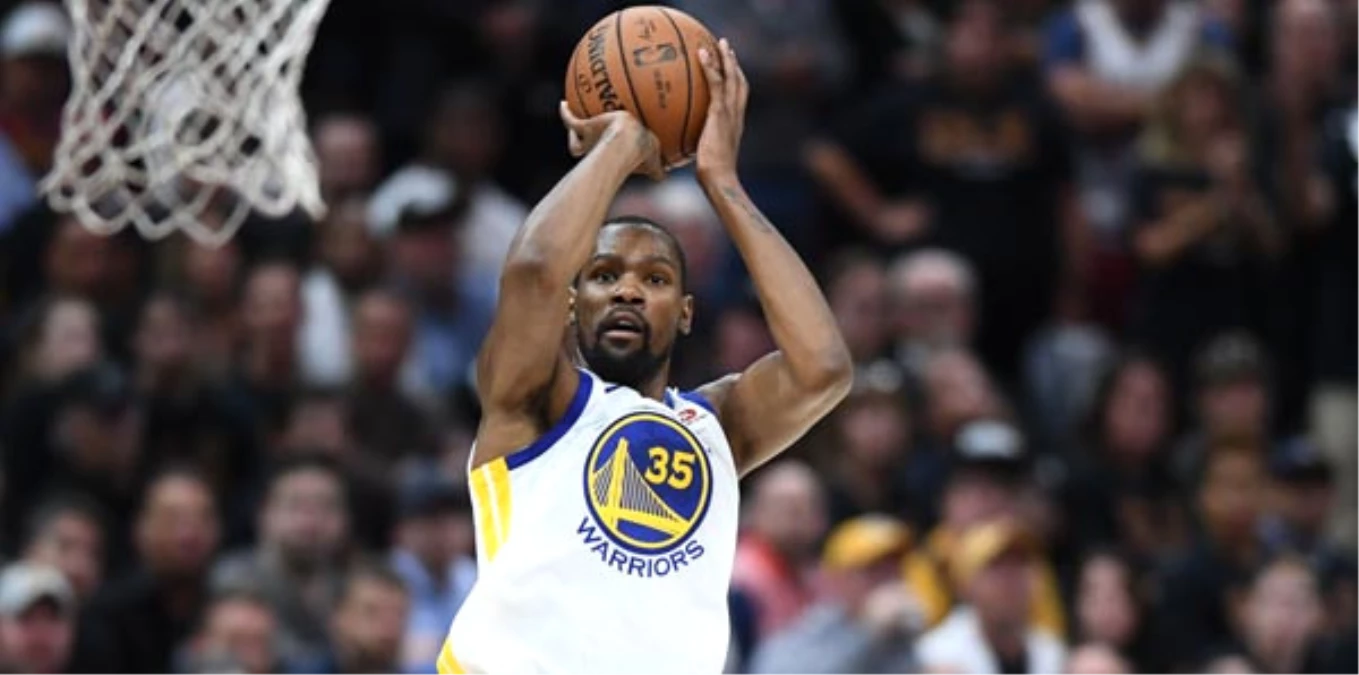 Kevin Durant Seriyi 3-0\'a Getirdi