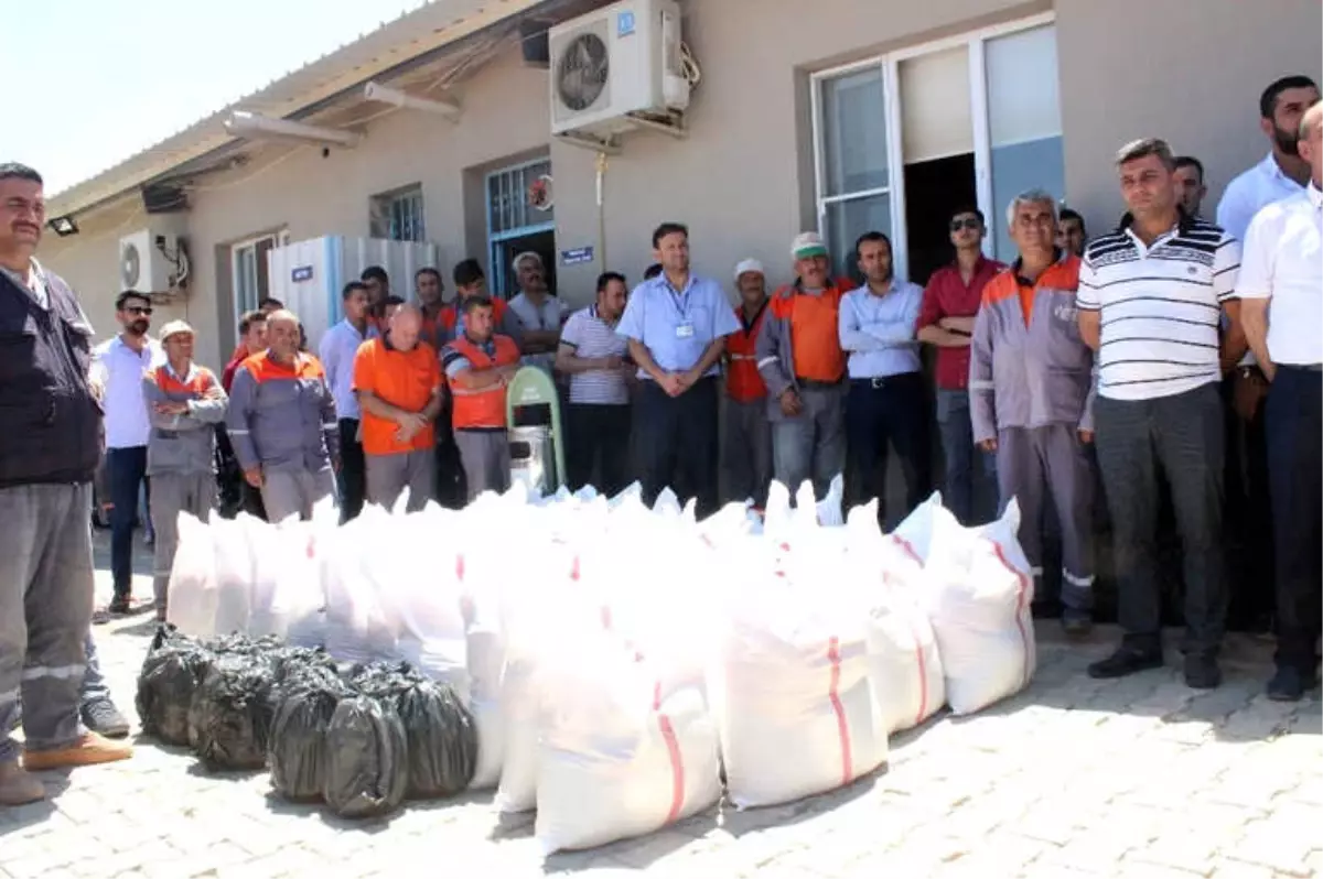 Kilis Belediyesi Çalışanlarına Gıda Kolisi Dağıtıldı