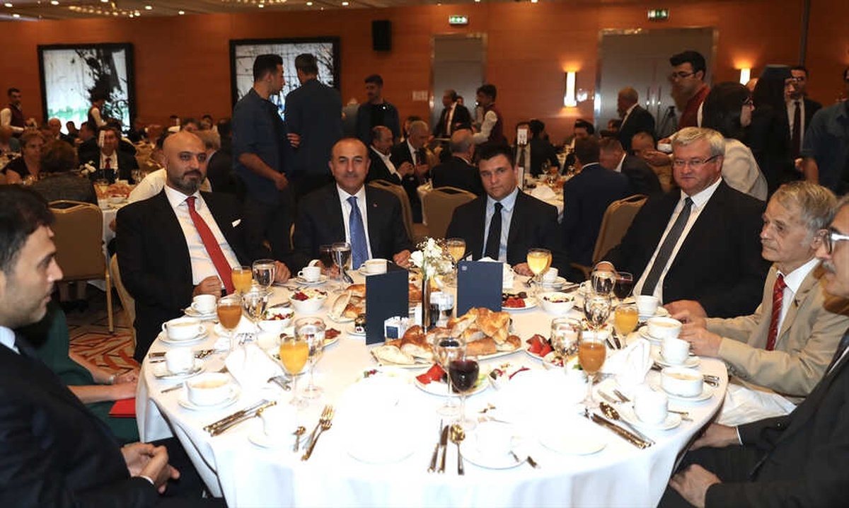 Kırım Tatarları Ukrayna\'nın Ayrılmaz Parçasıdır"
