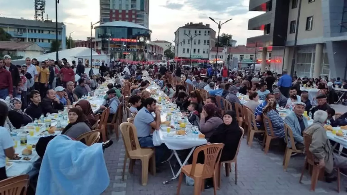 Kulu\'da Yardım Derneğinden İftar