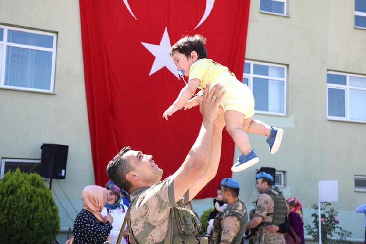 Kurtlar Taburu El Bab\'dan Yuvaya Döndü
