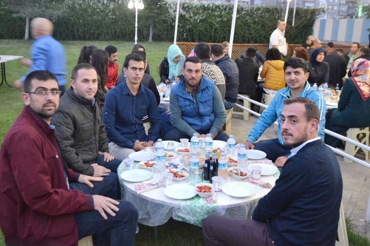 Medaş\'tan İftar Yemeği