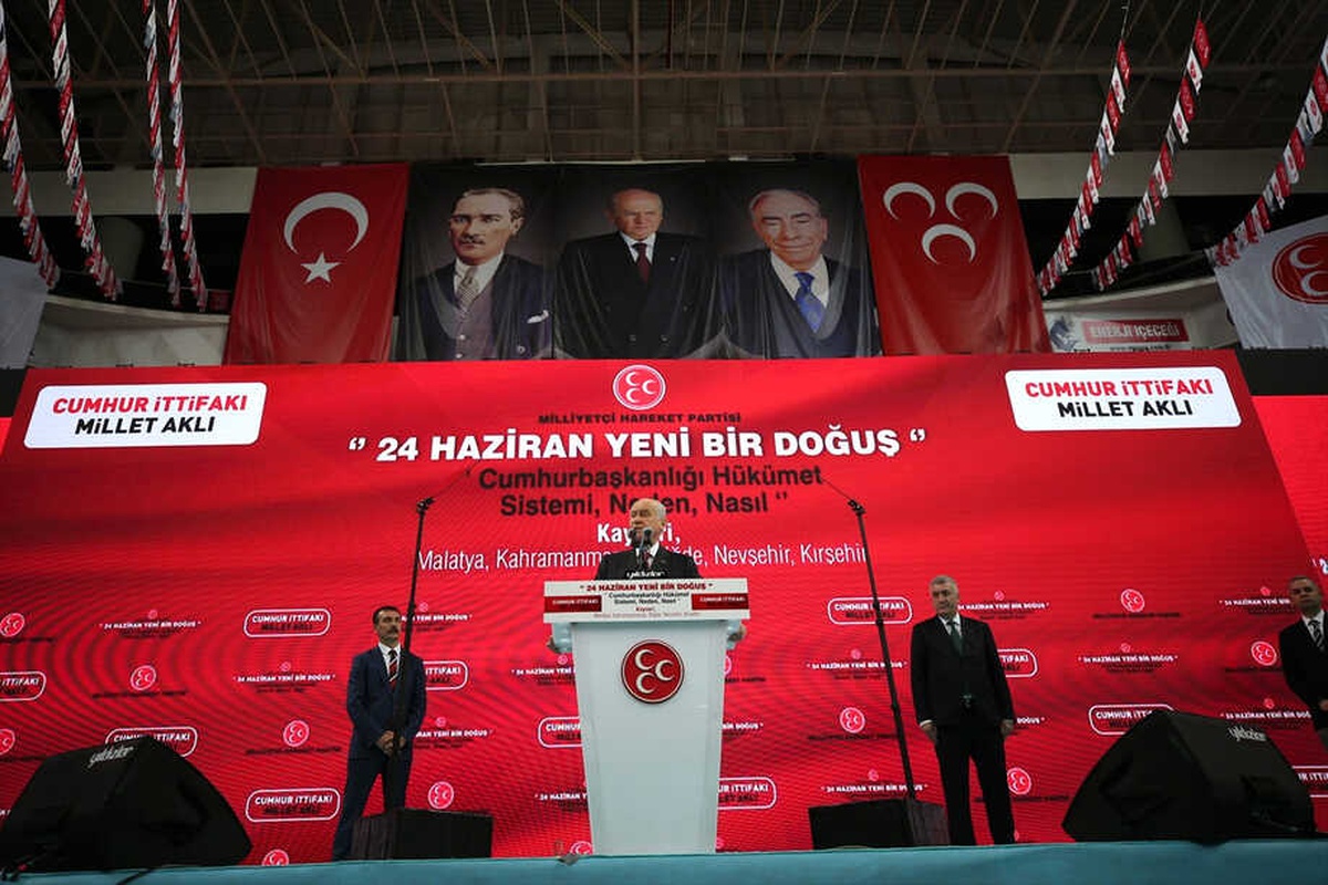 MHP\'nin Kayseri Bölge İstişare Toplantısı