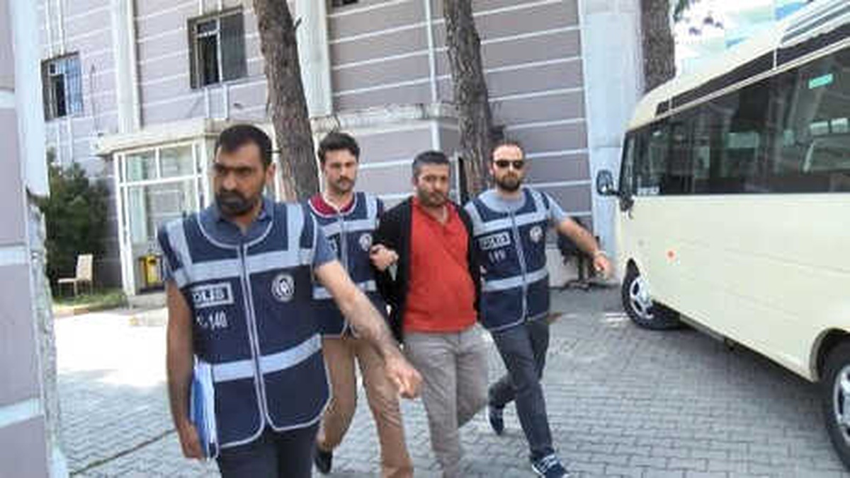 Minibüsçülerin Polise Kemerli Saldırısı: 1 Kişi Adliyeye Sevkedildi