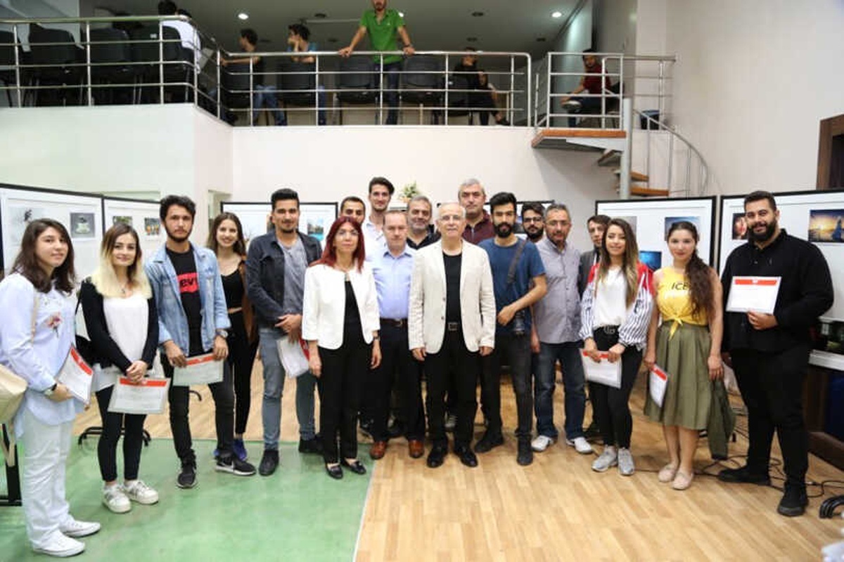 Sdü Tbmyo\'dan Belgesel ve Kısa Film Gösterimi ile Fotoğraf Sergisi