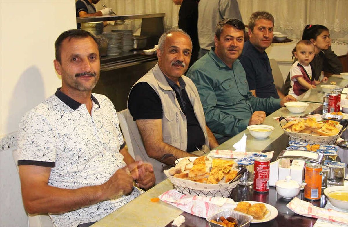 Taşova\'da İlçe Milli Eğitim Müdürlüğünden İftar