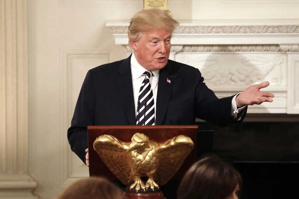 Trump\'dan Müslüman Topluluğa İftar Yemeği