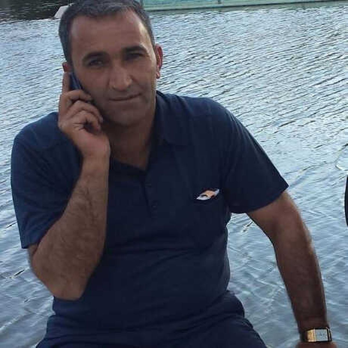 Van\'da Mahalle Muhtarı Silahla Vurulmuş Olarak Ölü Bulundu