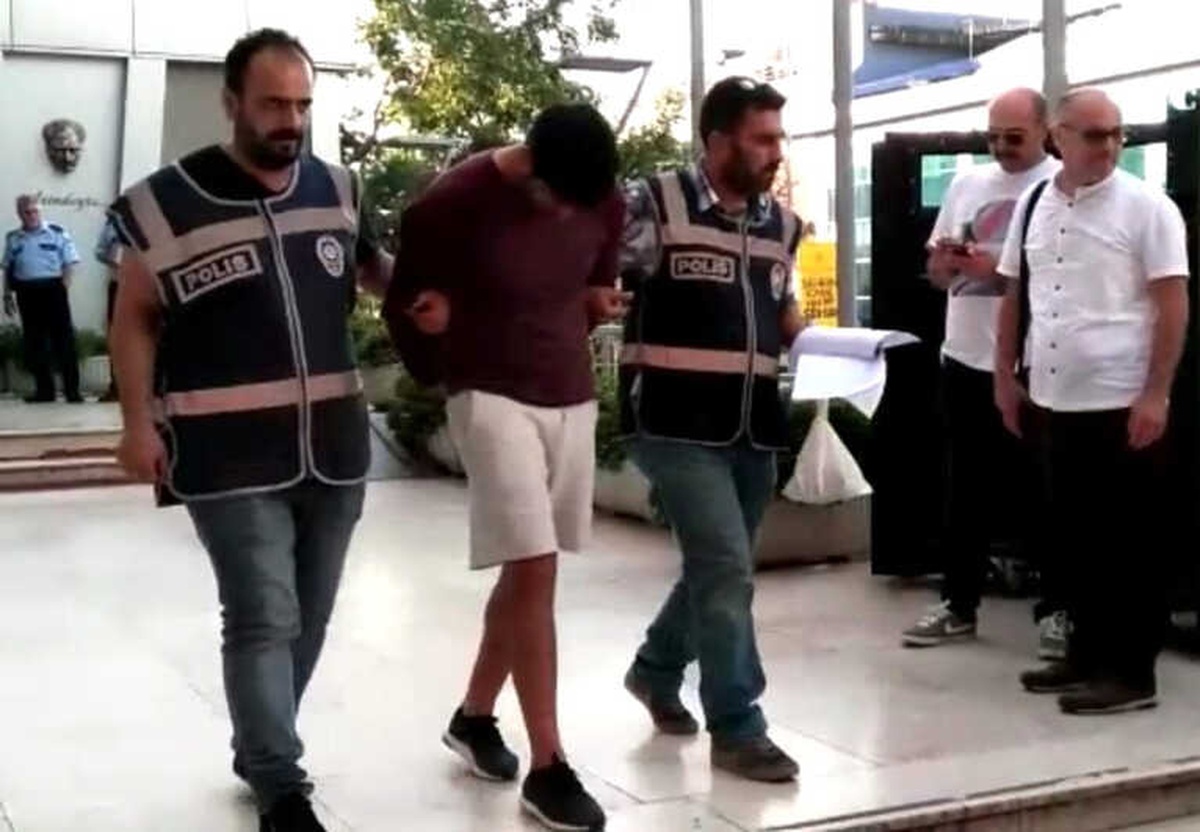 15 İlde 26 Suçtan Aranan Suç Makinesi, Bursa Polisinden Kaçamadı