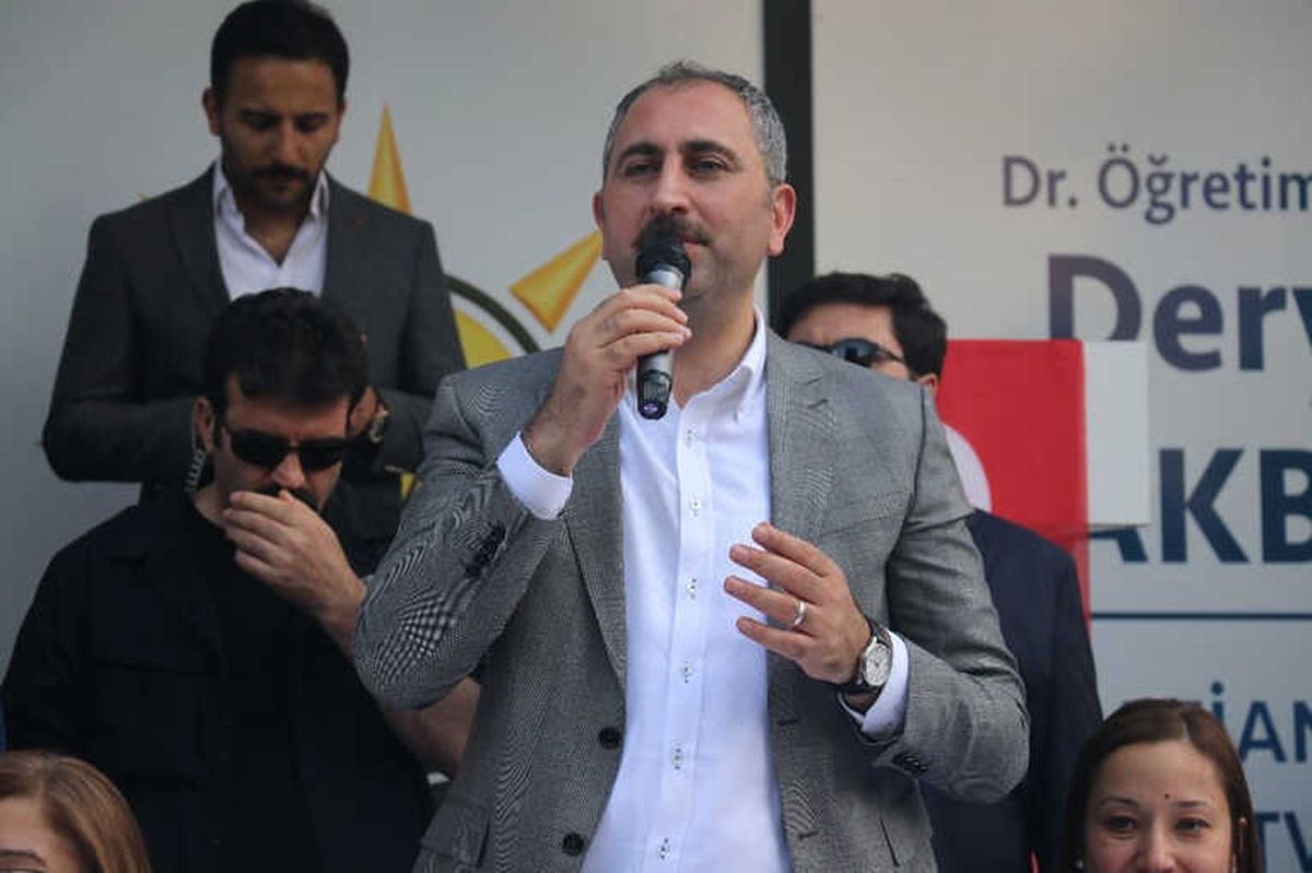 Adalet Bakanı Gül: "Kılıçdaroğlu ve İnce\'nin Derdi Türkiye Değil CHP\'yi Yönetmek"