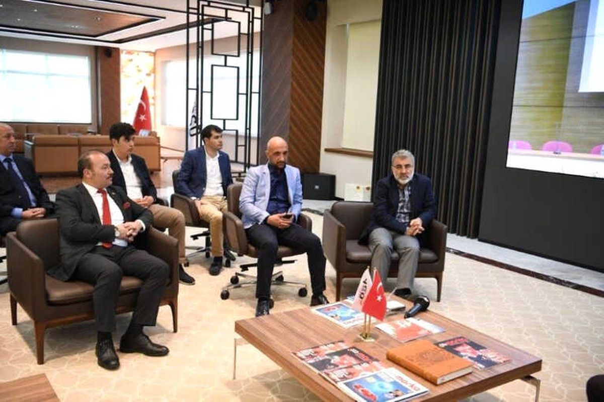 AK Parti Grup Başkan Vekili Elitaş ve Milletvekili Yıldız Kayseri Osb\'yi Ziyaret Etti