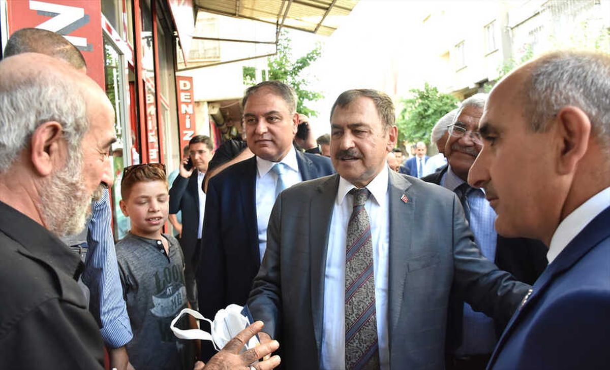 Bakan Eroğlu Esnafı Ziyaret Etti
