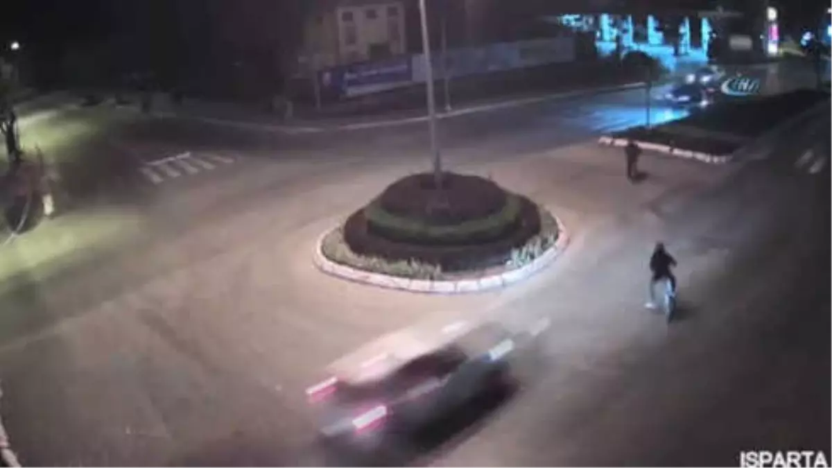 Bisikletiyle Şov Yapmak İsterken, Canından Oluyordu