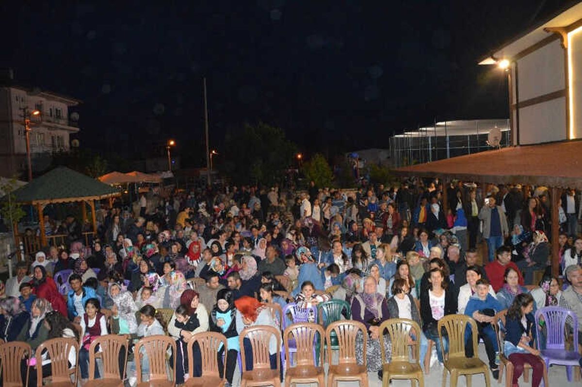 Çifteler\'de Toplu İftar Yemeği