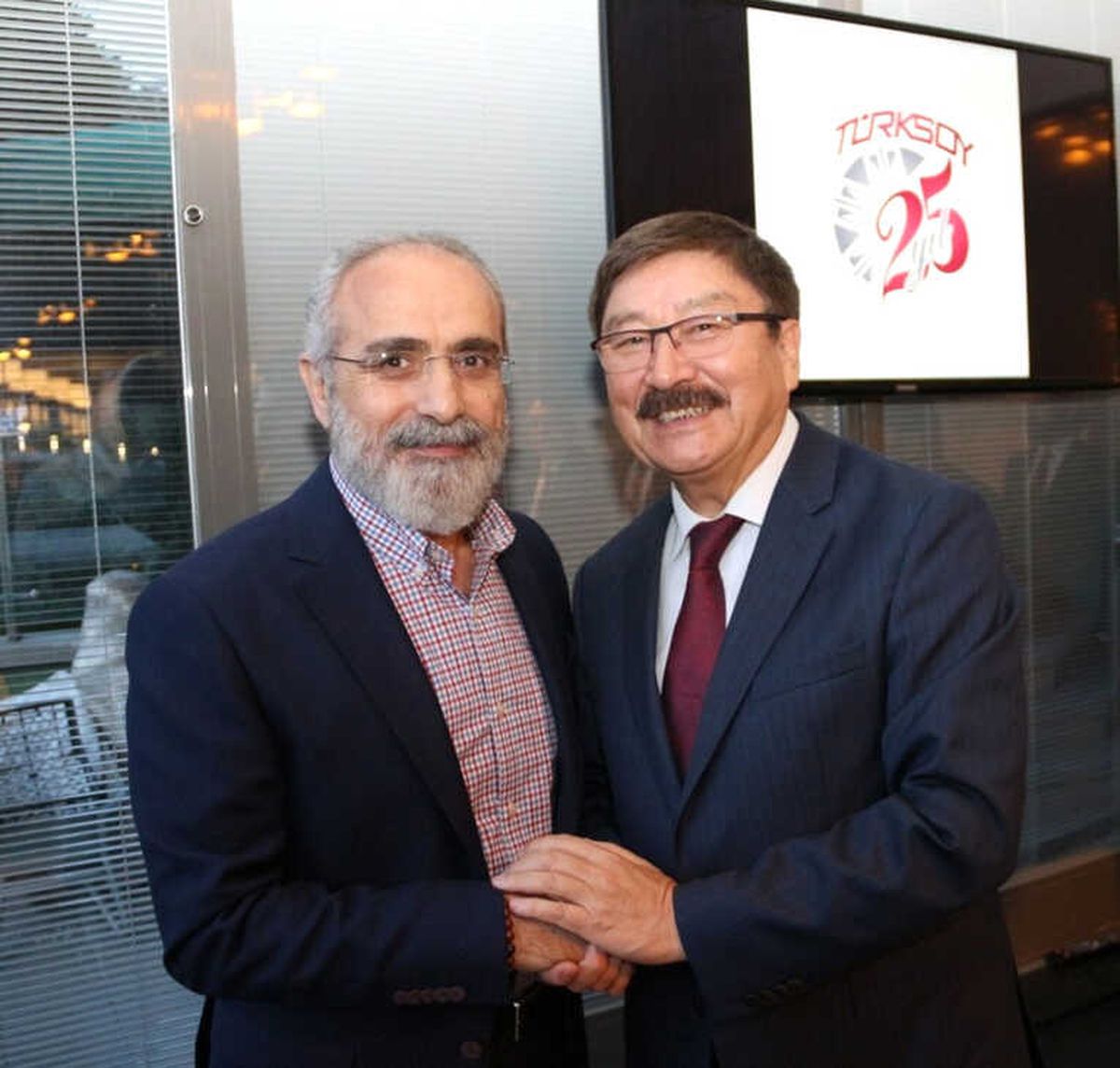Cumhurbaşkanı Başdanışmanı Topçu: "Millet Terörün Ciğerini Söken Kasımpaşalı Erdoğan\'a Oy...