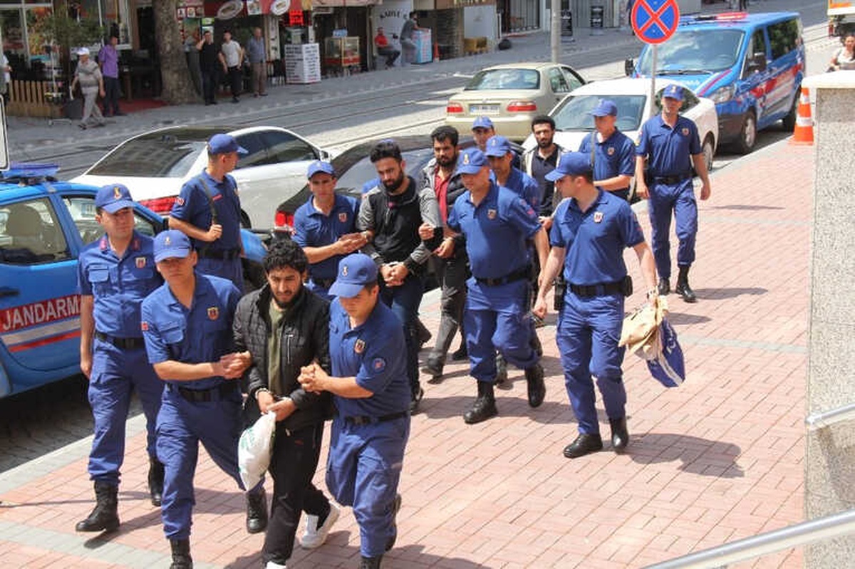 Deaş\'ın İnfazcısının Ekibinden Olan 4 Kişi Adliyede
