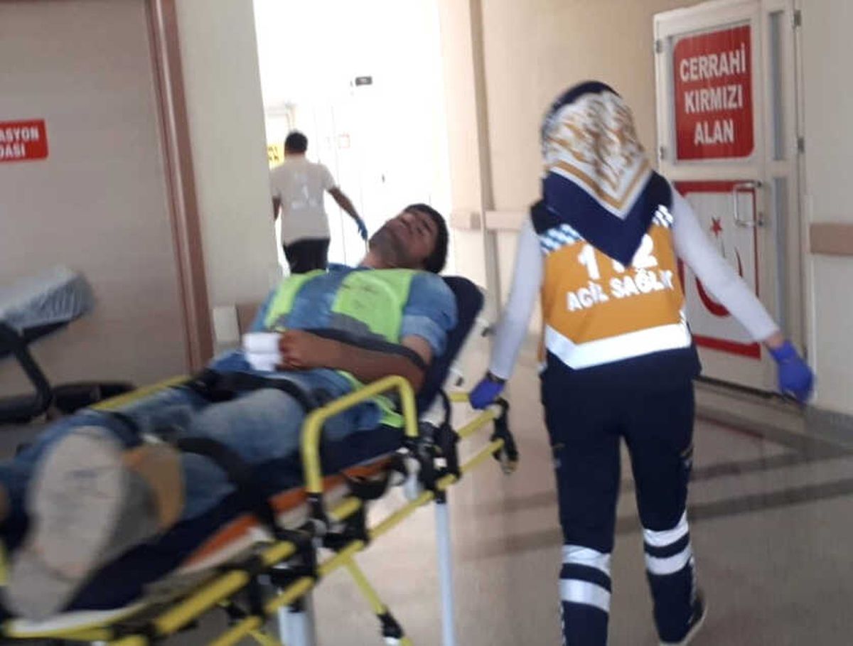 Elini Makineye Kaptıran İşçi Yaralandı