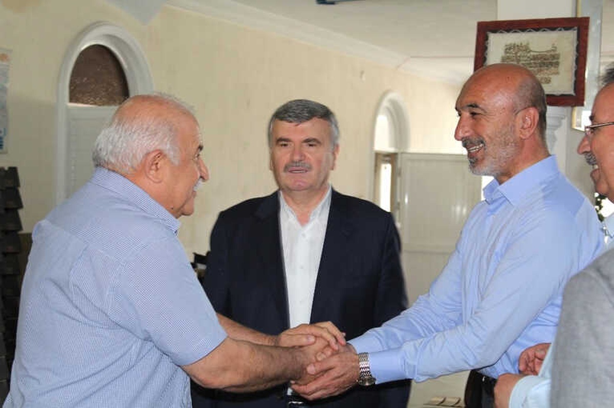 Hasan Angı ve Tahir Akyürek\'ten Ayakkabıcılar Sanayisine Ziyaret