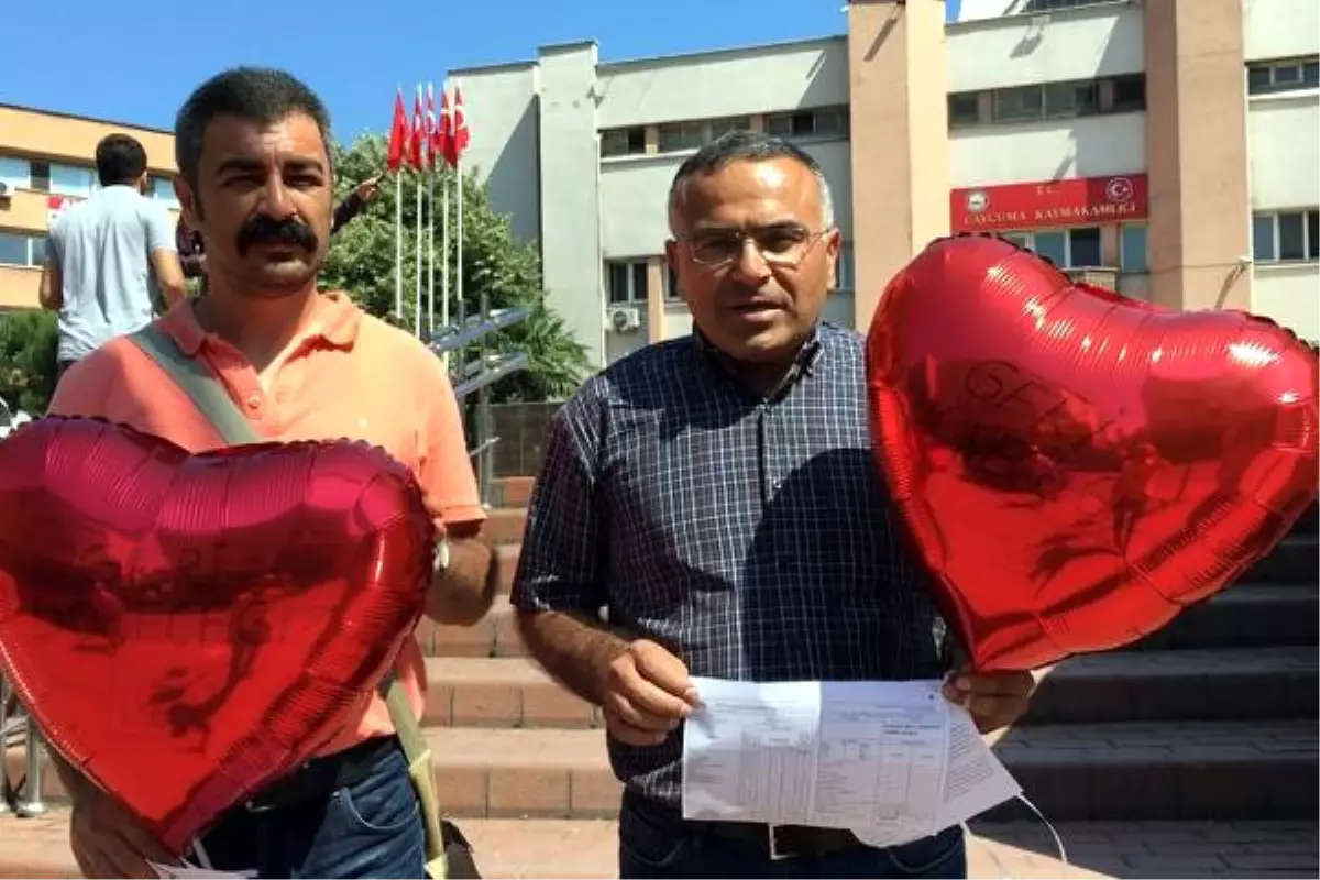 İhraç Edilen Öğretmenler, Sembolik Karneleri Uçan Balonlarla Gönderdi