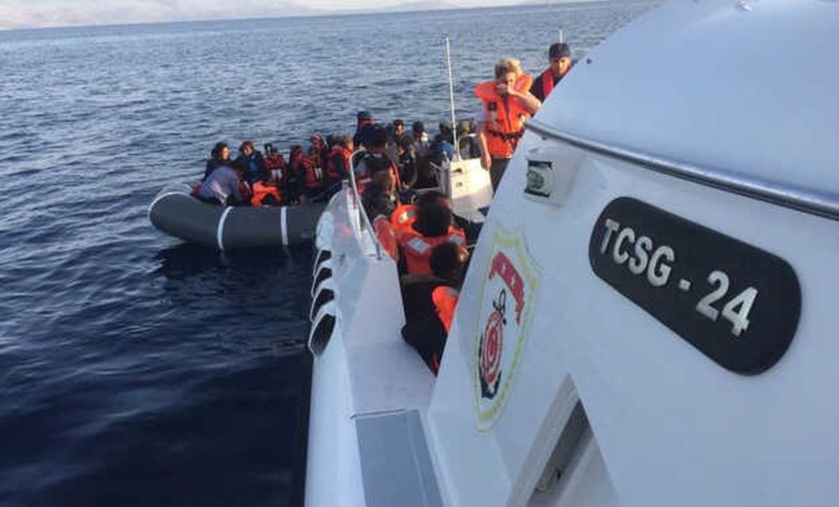 İzmir\'de 47 Göçmen Yakalandı