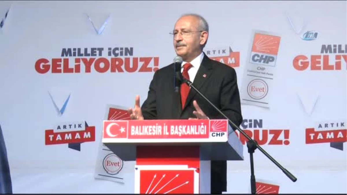 Kılıçdaroğlu, Balıkesir\'de Vatandaşlarla İftar Yaptı