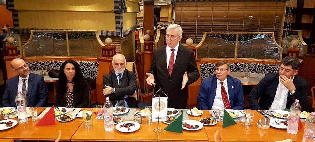 Macaristan\'da Türkler İftar Yemeğinde Buluştu