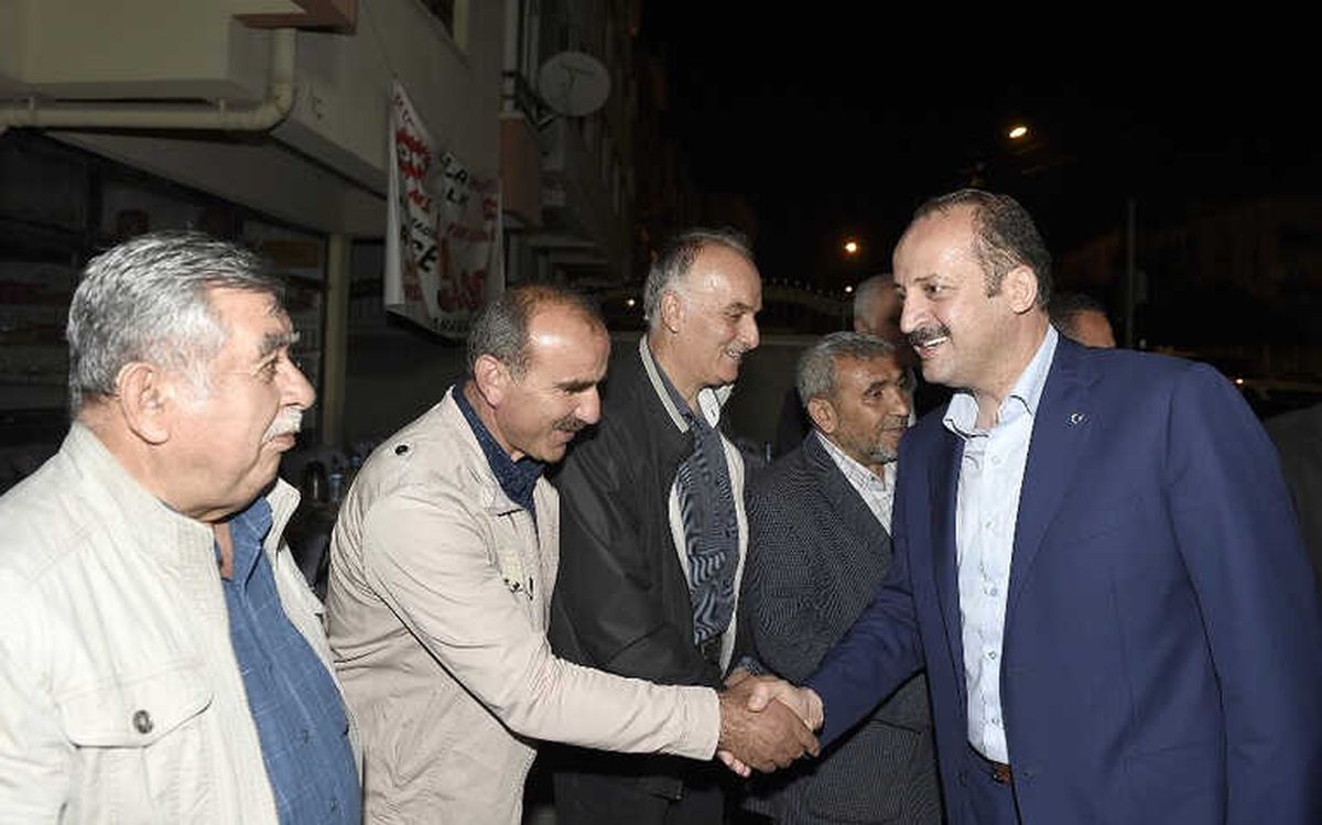 Mamak Belediye Başkanı Akgül Sahurda Muhtarlarla Buluştu