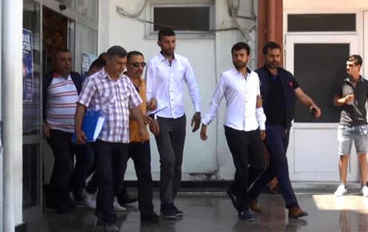 Mersin\'de Taciz Cinayetine 9 Gözaltı