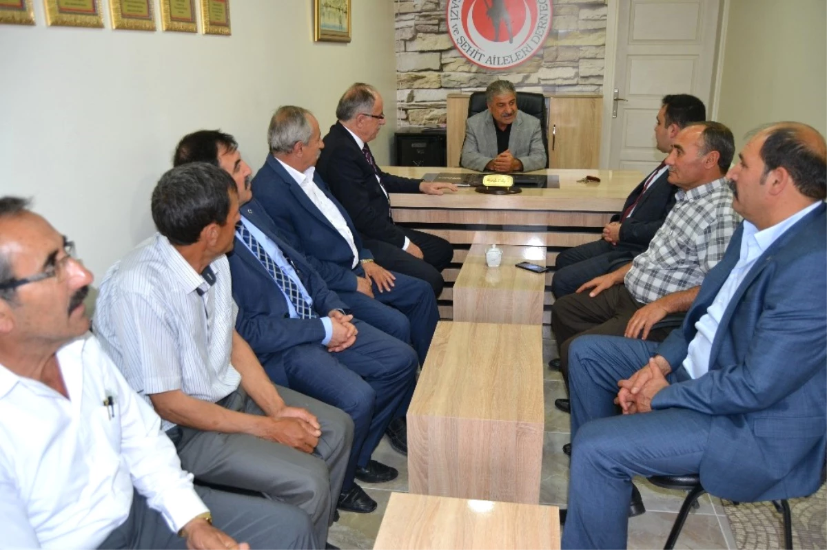 MHP Genel Başkan Yardımcısı Kalaycı, Kulu\'da Ziyaretlerde Bulundu
