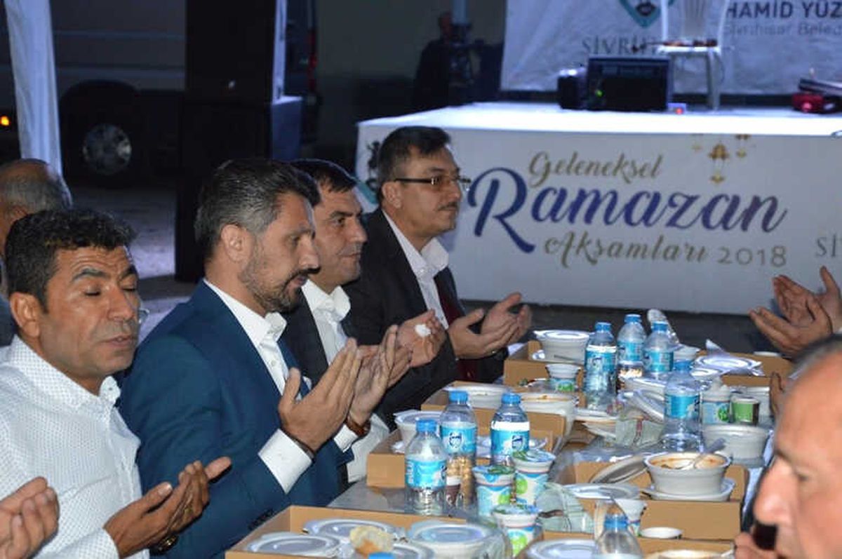 Sivrihisar\'da Geleneksel İftar Yemeği