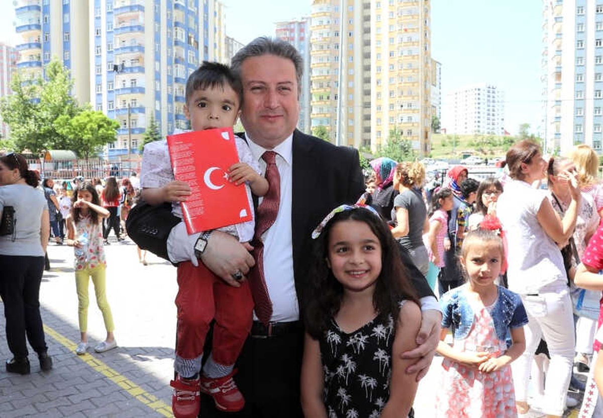Talas\'ta 27 Bin 181 Öğrenci Yaz Tatiline Girdi
