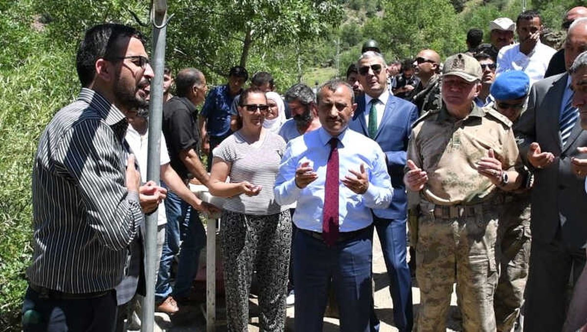 Tunceli\'de 60 Yıllık Ulaşım Sorunu, 71 Metrelik Köprü ile Çözülüyor