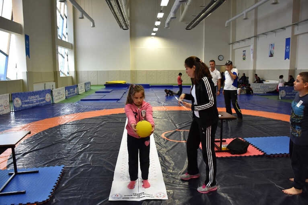Türkiye Sportif Yetenek Taraması ve Spora Yönlendirme Projesi\'nin İlk Etabı Tamamlandı