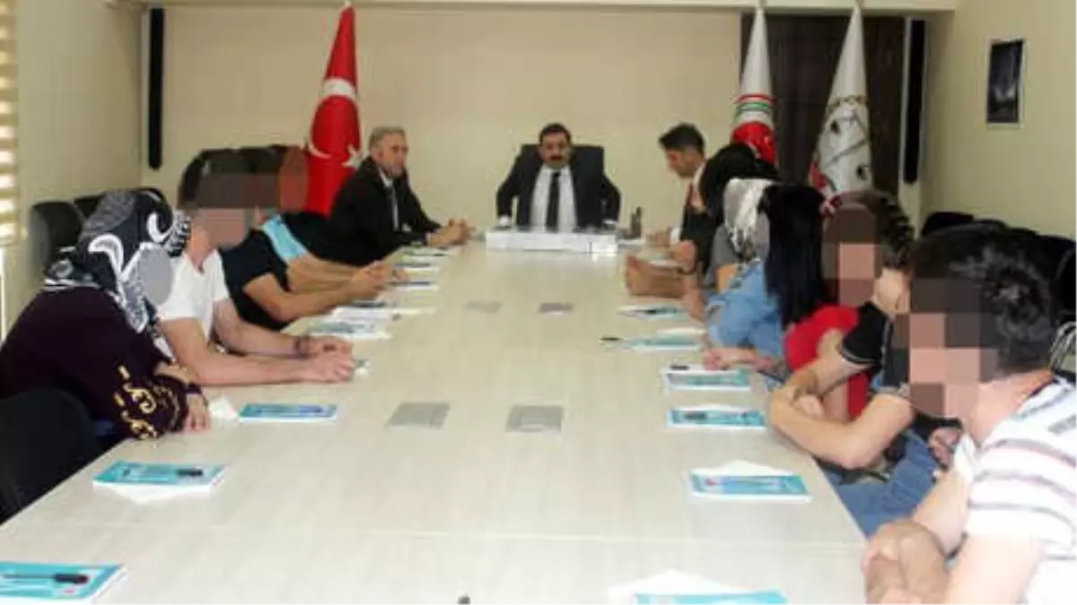 Uyuşturucudan Kurtulan Gençlere Karne Hediyesi Tablet