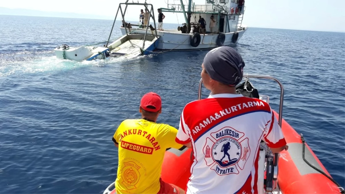 Alabora Olup Batan ve 3 Kişiye Mezar Olan Tekne Denizden Çıkartıldı