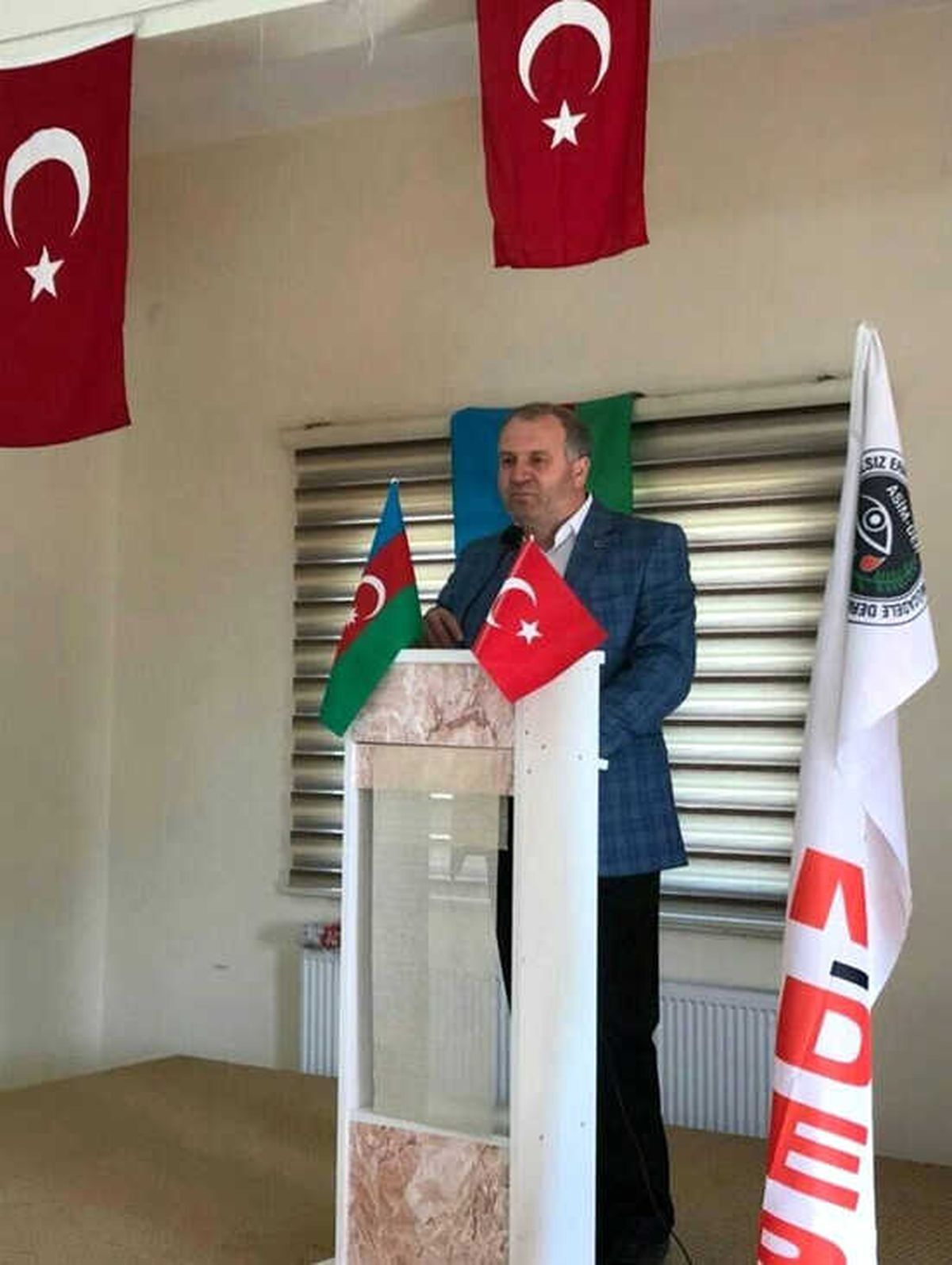 Asimder Başkanı Gülbey: "Ermenistan İran\'ı Tehtid Ediyor"